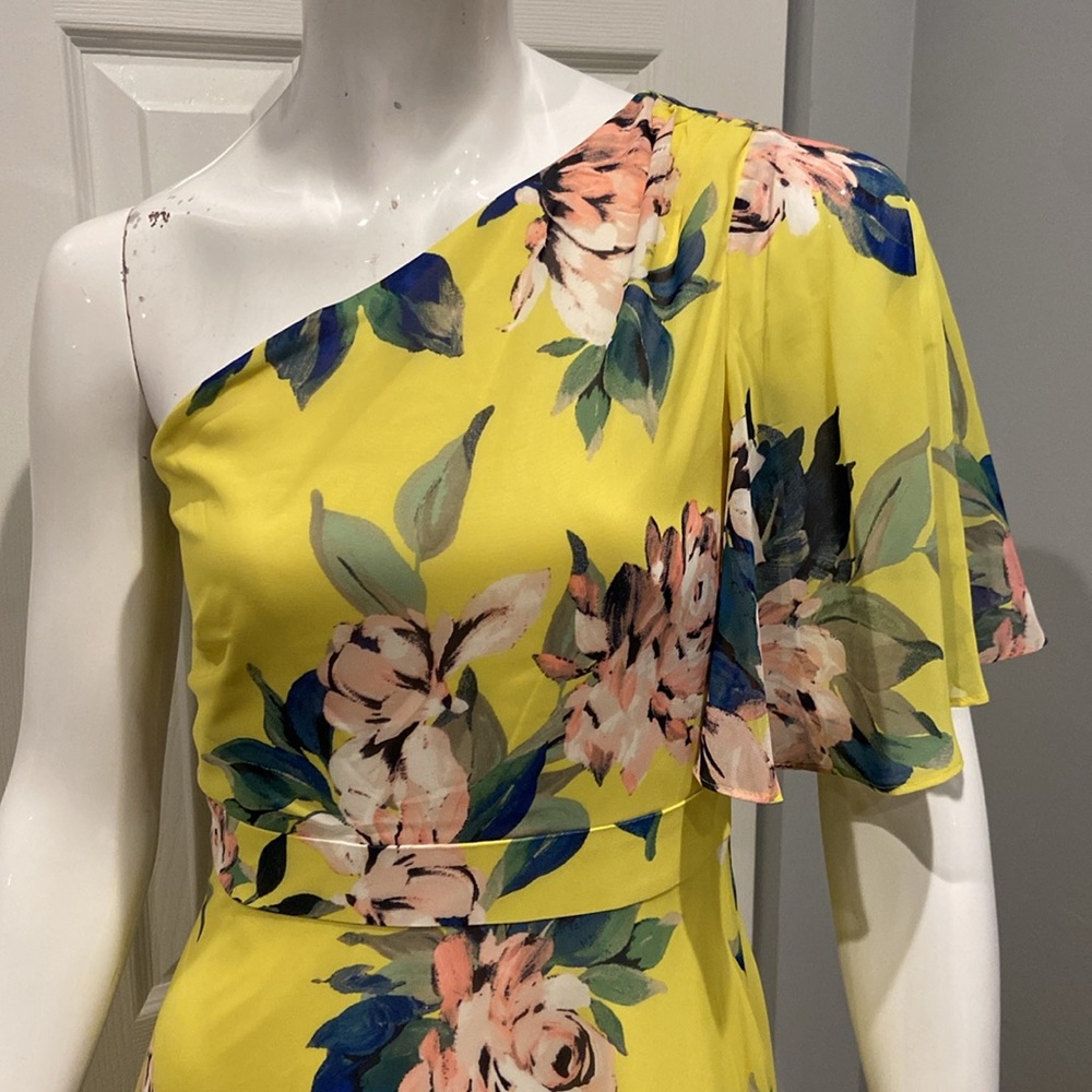 NWOT Eliza J one shoulder floral maxi - Picture 4 of 12